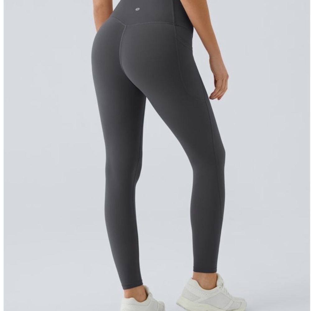 Halara Ultra Sculpt High-Waisted 7/8 length - Picture 4 of 16